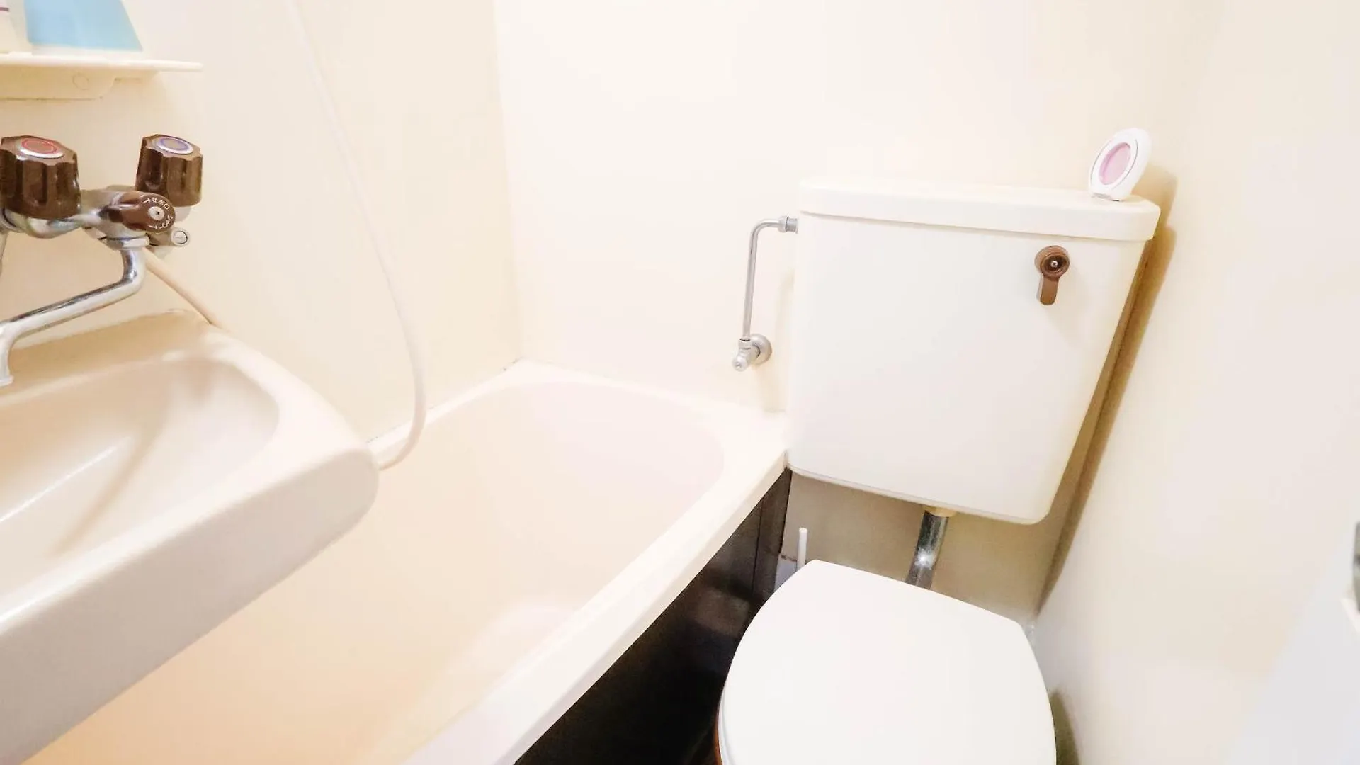Jr Takadababa Station 8 Mins Walk/Newly Renovated Apartment/新装修「高田馬場駅」大人気/Shinjuku新宿圈/103 Tokio Japón